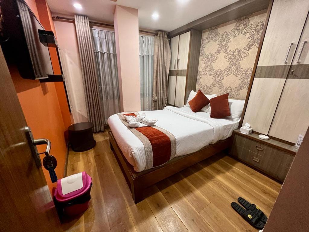 Hotel Marinha Катманду Екстер'єр фото