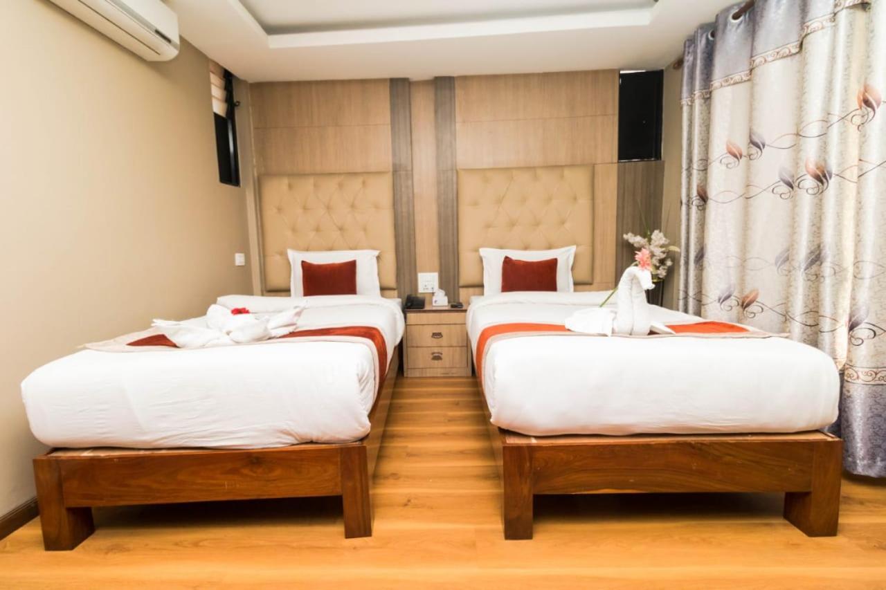 Hotel Marinha Катманду Екстер'єр фото